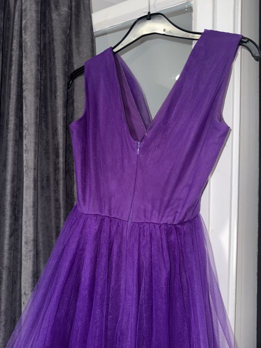 Rochie de nunta eleganta cu trenă