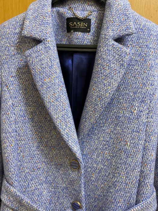 Ново синьо палто