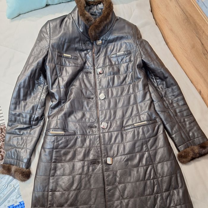 Плащ кожаный с опушкой норка