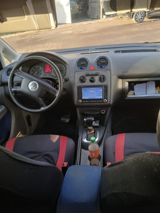 Vând vw Caddy 2006