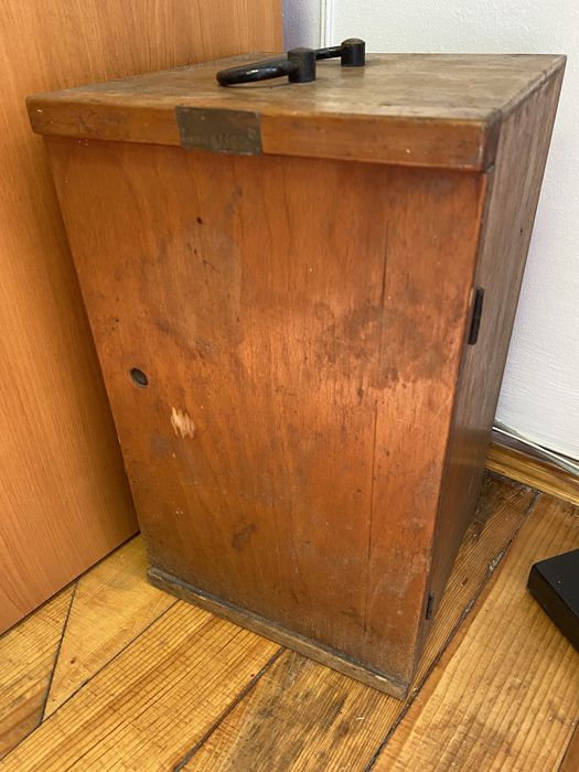 Професионален микроскоп