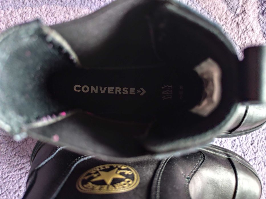Нови боти CONVERSE