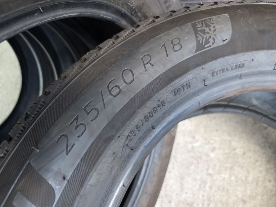 235/60/18 MICHELIN 4бр