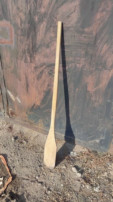 Продам весла на лодку.