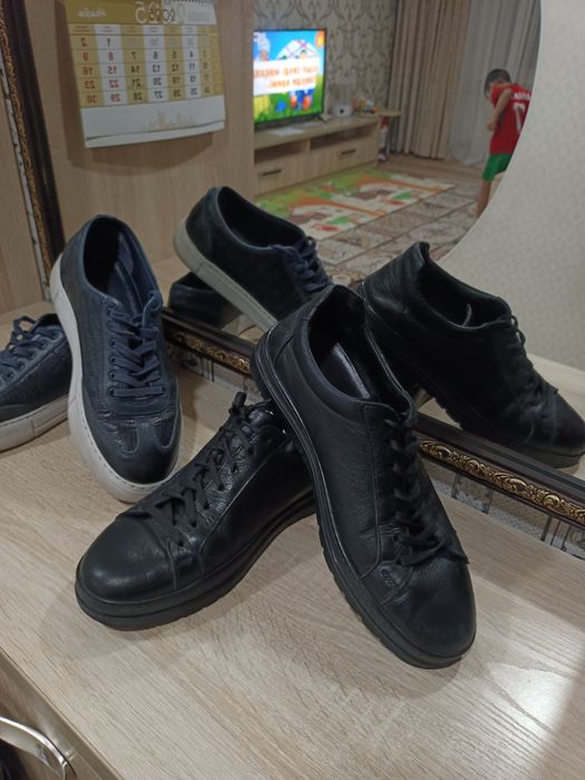 Продам кожаную ботинку