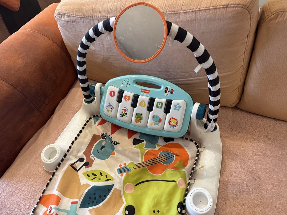 активна гимнастика Fisher-Price Kick & Play Piano