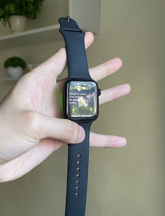 Apple Watch SE 2 АКБ 99 % Почти Новый Звонить Оригинал