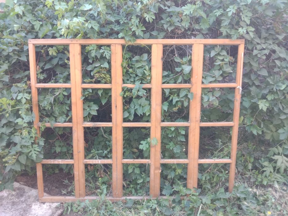 Ескі терезе срочно сатылады