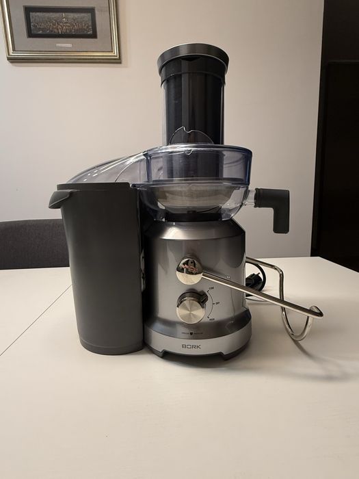 Соковыжималка BORK