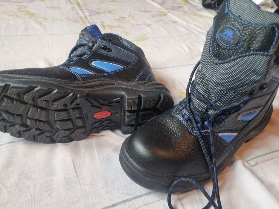 Продается спец одежда, обувь