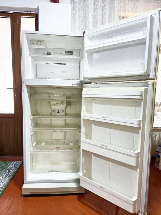 Холодильник Daewoo рабочий