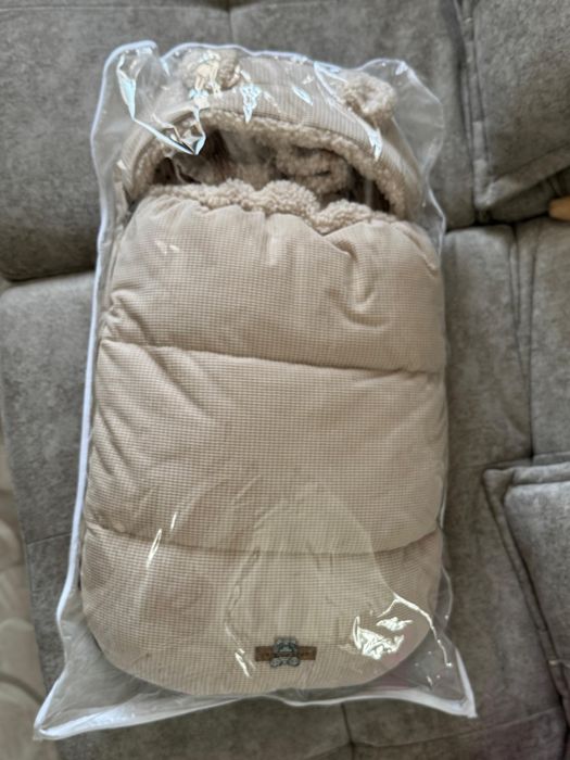 Продам конверт на выписку