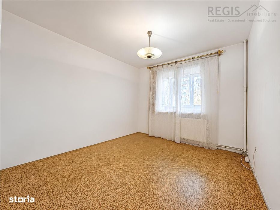 Apartament cu 3 camere de vanzare in zona Grivitei