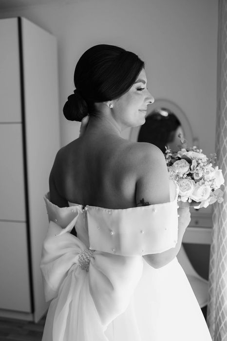 Vand rochie de mireasă