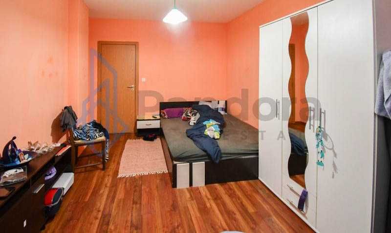 Дава се под наем Тристаен апартамент в София, Полигона - 120 кв.м за 525 € - Снимка #7