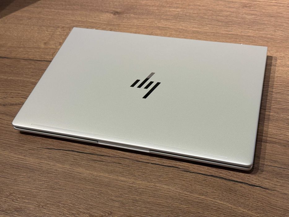 Laptop Business HP EliteBook 8 G1 14-inch Touch Intel Ultra 7 255H 64GB Ram 1TB SSD Windows 11 Pro