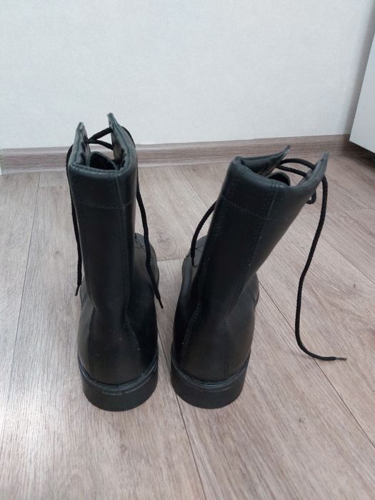 Продам летние берцы 43 р