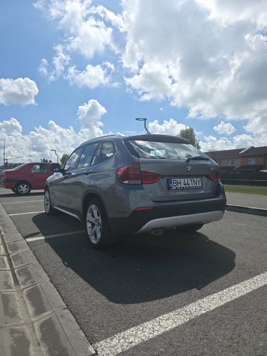 BMW X1 2011 — imagine 3
