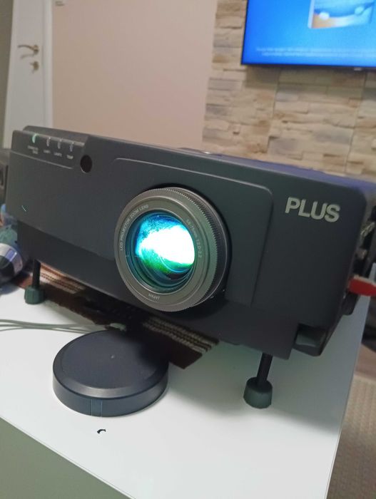 Проектор  Plus pj-110