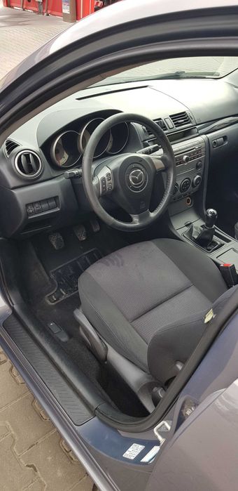 Oferta mazda 3an 2007 1,4benzina km 211500