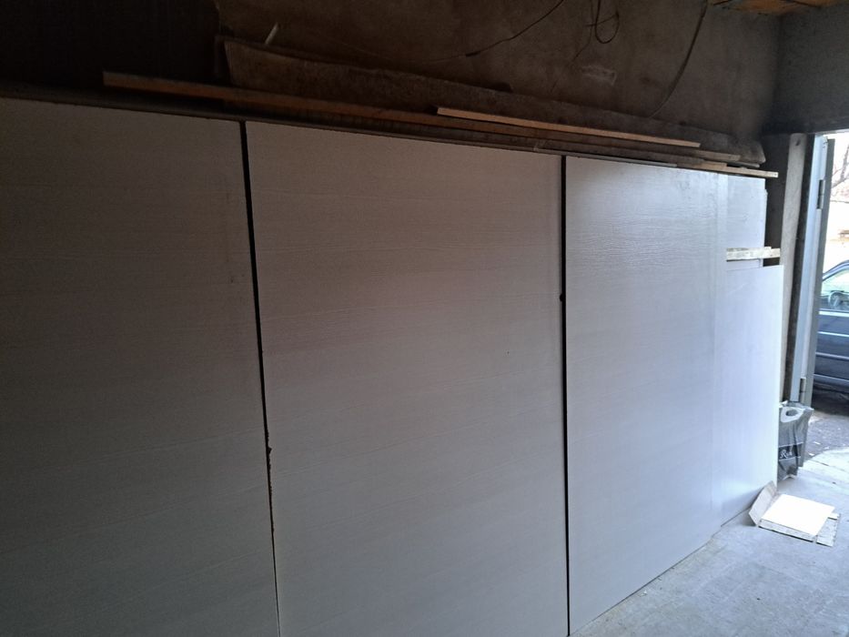 Продам листы ЛДСП