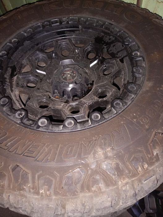 Продам Toyota Sequoia