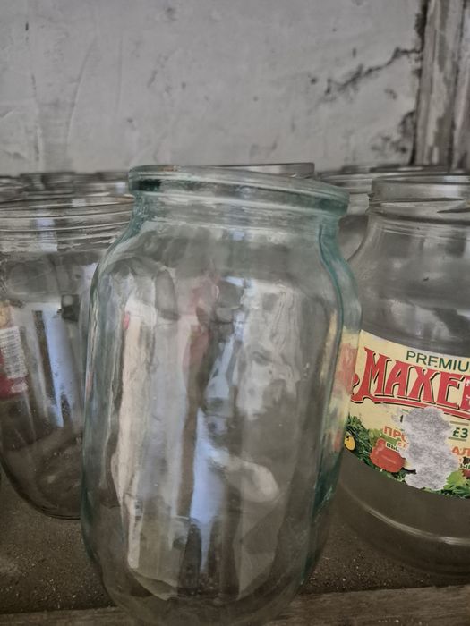 Продам банки разного размера