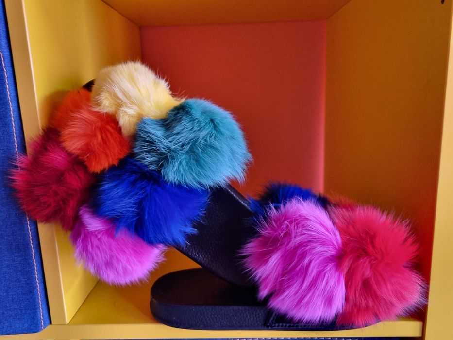 Ункални дамси чехли с естествен косъм!Налични всички номера!