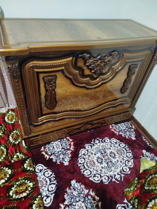 Mebilni sandiq sotiladi yangi holatda