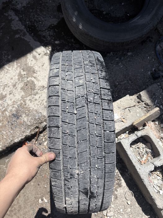 Продам шины  215/70/16