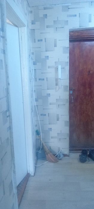 Сдам 1 ком кв на 8мкр