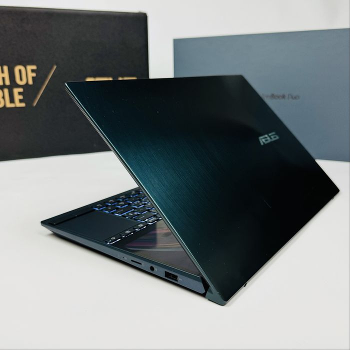 Asus ZenBook Duo Pro Touch/i7-10510U/NVIDIA MX250/16GB RAM/512GB
