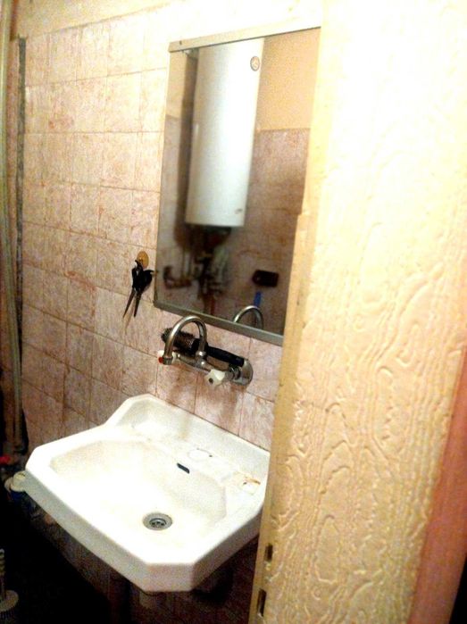 Продава се Едностаен апартамент в Тетевен - 42 кв.м за 247 €/кв.м - Снимка #4