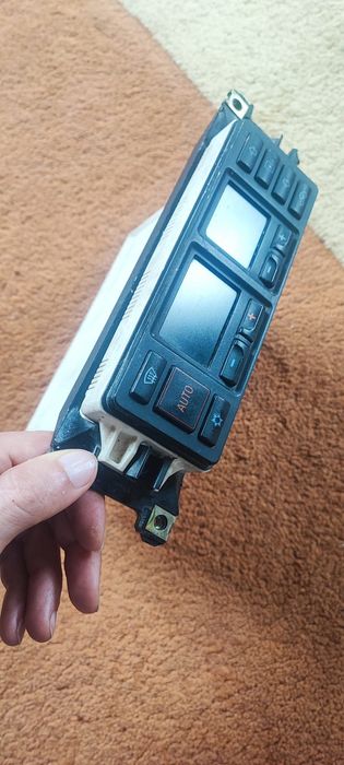 Panou climatronic Audi 100/ A6 / C4 / S4 / S6