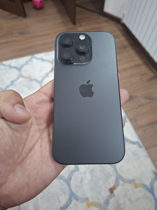 Iphone 16 PRO в отличном состоянии