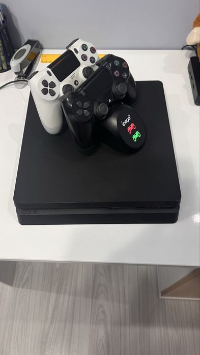 Ps4 с два джойстика 500gb