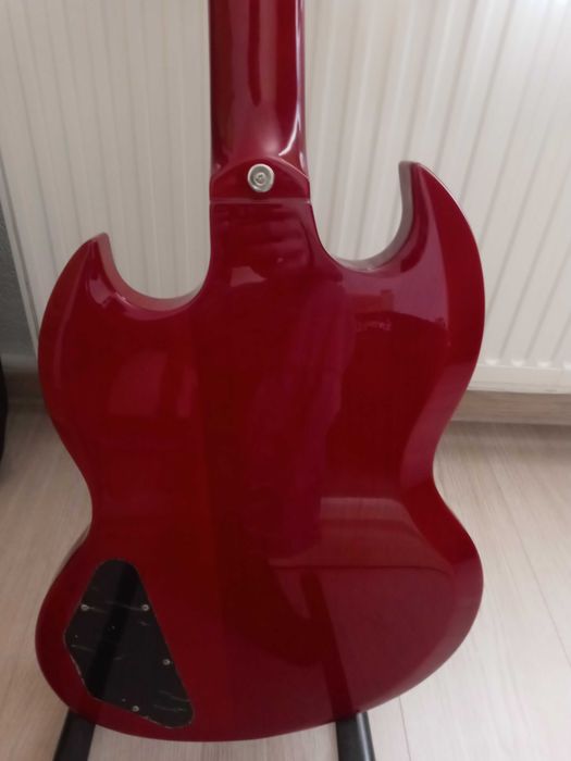 Електрическа китара - HB DC 580 CH