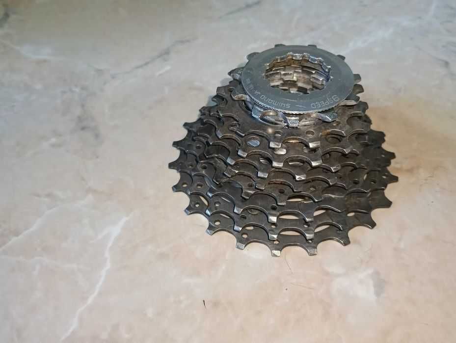 Set pinioane cursiera Dura-Ace