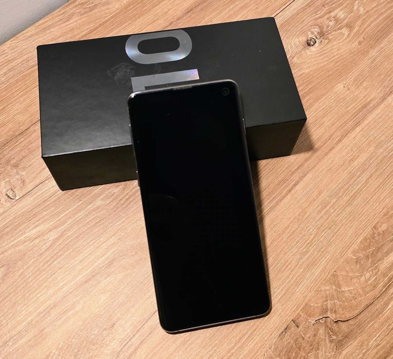 PACHET PREMIUM: Samsung Galaxy S10 (SM-G973F/DS) + DeX Pad (Gen 2)