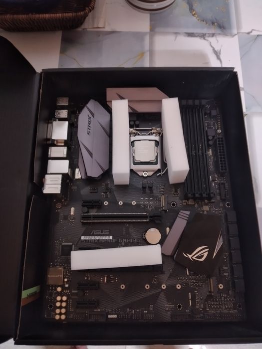 STRIX B250F Core i7 7700