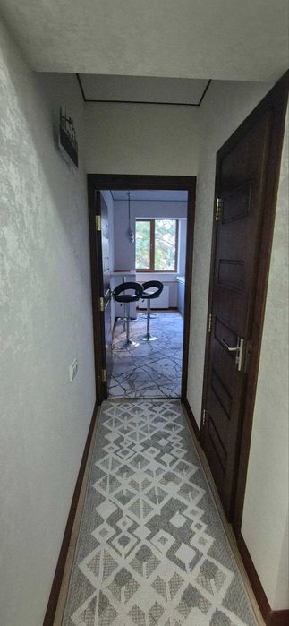 Сдам в аренду 3-х комнатную (80кв.м) на Ц-13.Лабзак.  3/5/9