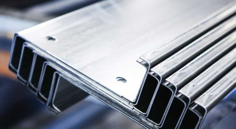 Профили Z и C-образный.