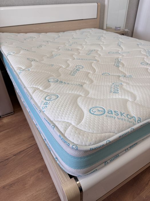 Продам матрас Askona