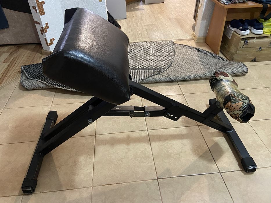 Тренажёр. Гиперэкстэнзия.