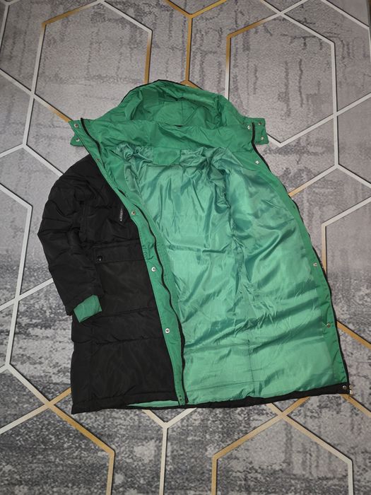 Продам зимний пуховик