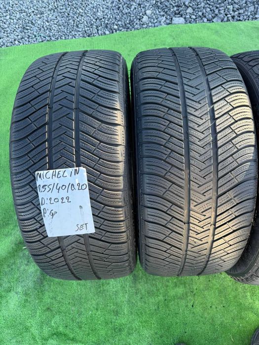 Anvelope Iarna 255/40/20 Michelin