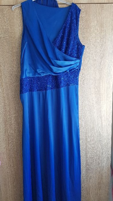 Rochie lunga ,marimea 42