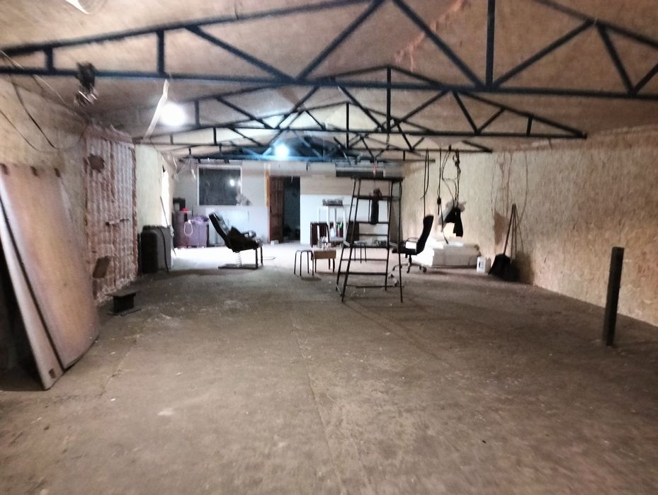 Гараж  30*8 участок 10 соток