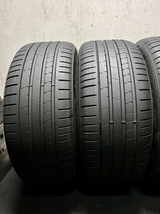 245/40/19 PIRELLI - като Нови!