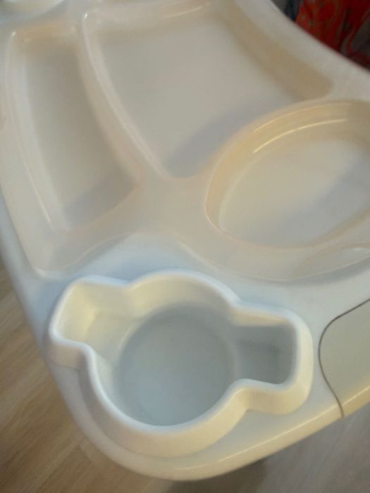 Срочно продаю детский стул